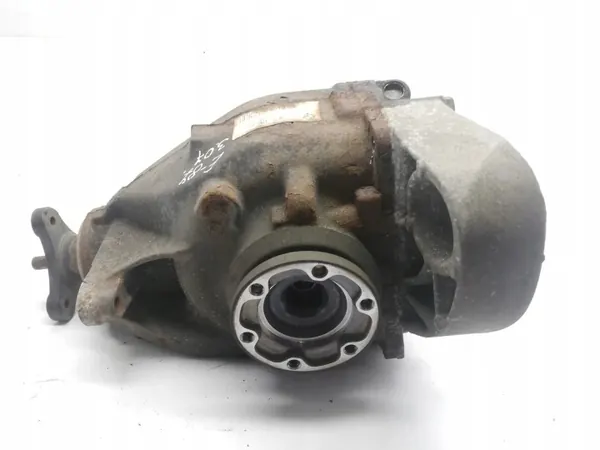 BMW 1 (E87) 120d Bakre Differential 307 2009 image 3
