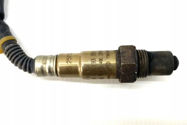 Sensor Lambda AUDI A4 A8 Q7 VW BEETLE GOLF 4L0906262A image 2