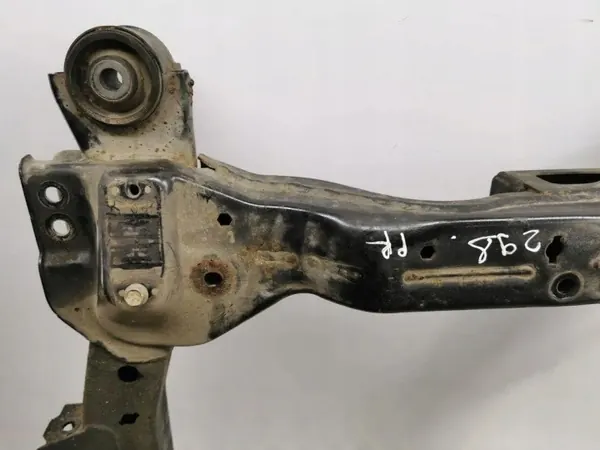 Opel Astra J Framhjulsram OEM 1332707B - Begagnad image 3