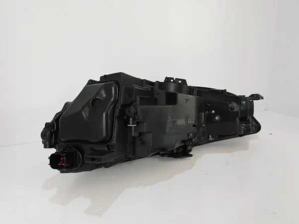 Faros delanteros derecho AUDI A4 8W B9 Lift FULL LED image 10