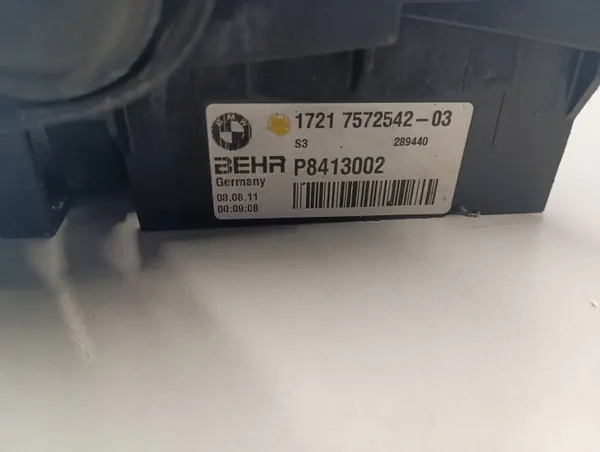 Refroidisseur d'huile BMW OEM 7572542 pour 750/760 image 3
