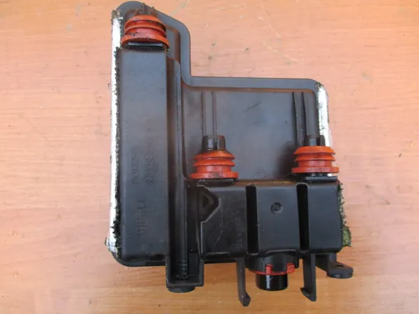 Ölseparator AUDI A8 D4 RS6 4.0 TFSI 079103542D image 2