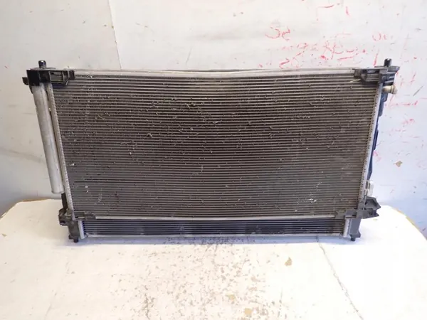 Radiador água ar condicionado OEM 422137-0850 Toyota Corolla E21 image 2
