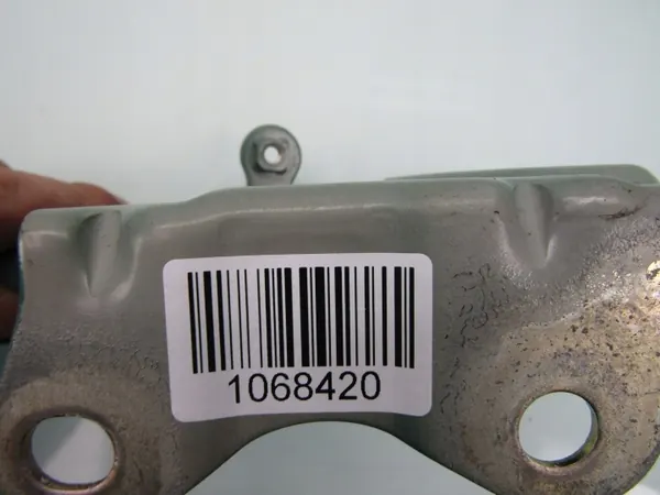 Dobradiça esquerda capô HYUNDAI BAYON 24R LIFT OEM image 7