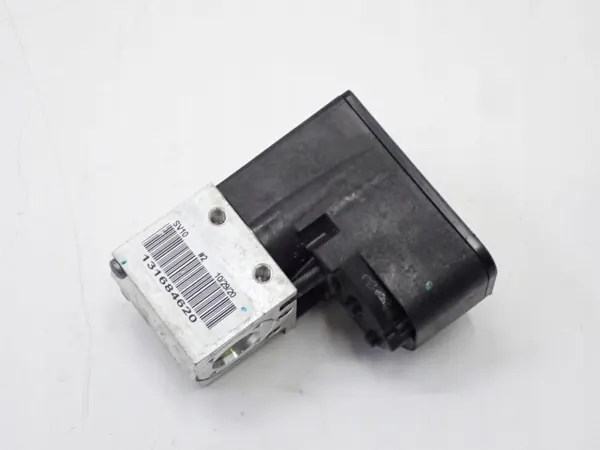 Soupape de détente AC OEM 4M0816702A pour Porsche Taycan image 2