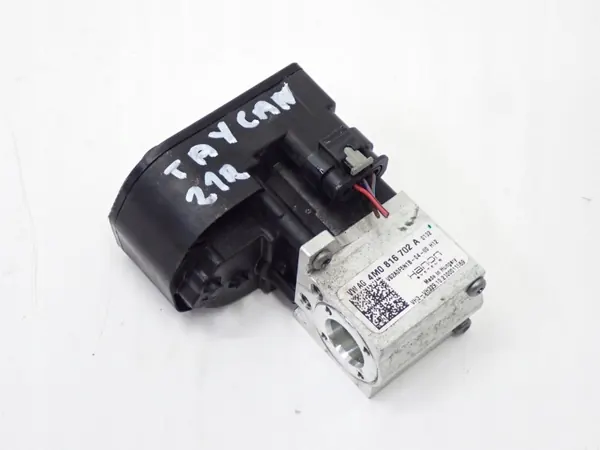 Soupape de détente AC OEM 4M0816702A pour Porsche Taycan image 3