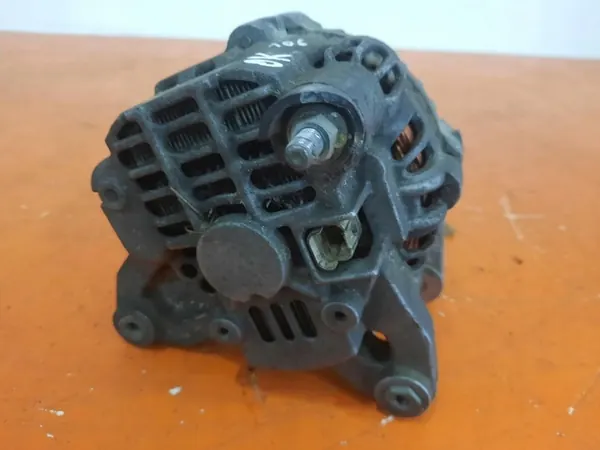 Nissan Kubistar 03-08 1.5DCI Vaihtovirtageneraattori 8200468131 image 2