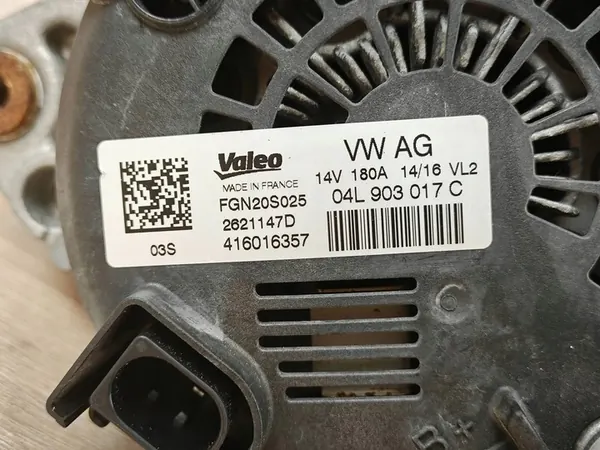 Vaihtovirtageneraattori Audi A6 C7 2.0 TDI 190 HV OEM 04L903017C image 5