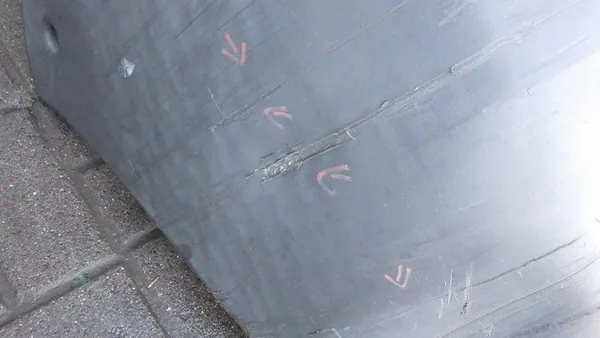 Parachoques delantero Trafic II Vivaro A image 10