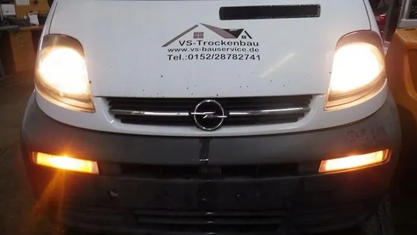 Parachoques delantero Trafic II Vivaro A image 5