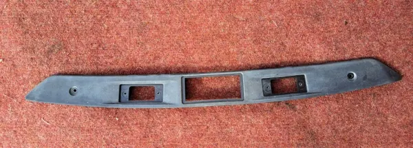 OEM 5N0827287A Klepstrip voor VW Tiguan image 2