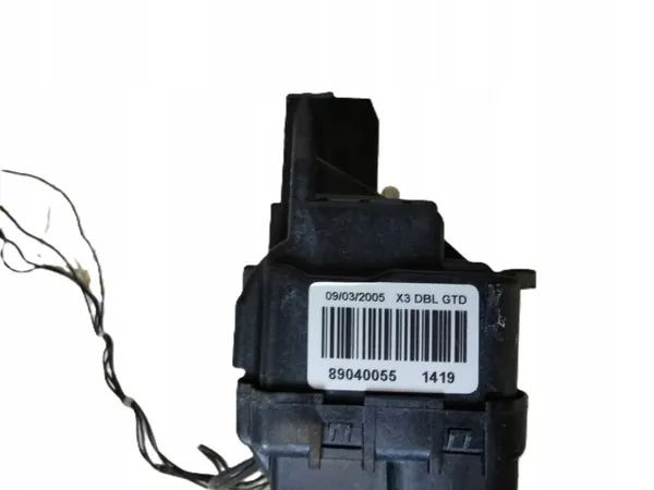 Citroen C5 Strålkastarinställningsmotor OEM 89040055 image 3