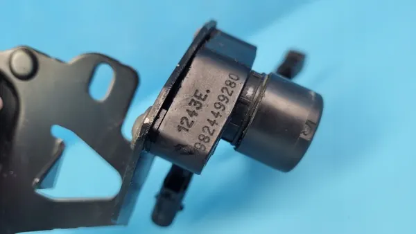 Sensor de Nível Farol Opel Corsa F Traseiro Esquerdo OEM 9824499280 image 4