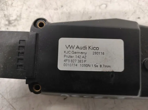 AUDI A6 C6 04- Baklucka Lås Kombi 4F9827383F image 3