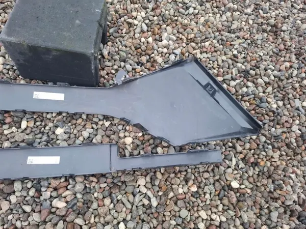 Stoßstangengitter vorne OEM 620810897R Renault Austral image 6