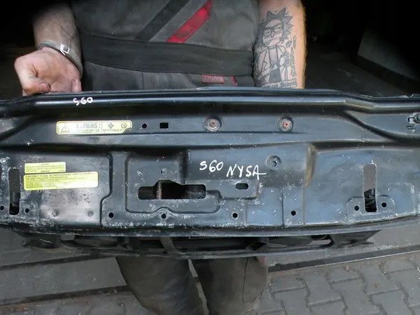 Reforço Frontal Volvo S60 V70 II XC70 image 2