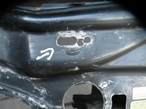 Reforço Frontal Volvo S60 V70 II XC70 image 3