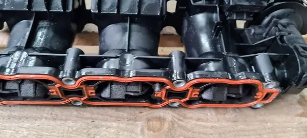 Coletor de admissão Audi Volkswagen Seat Skoda 2.0 TFSI 06L133201FA image 9