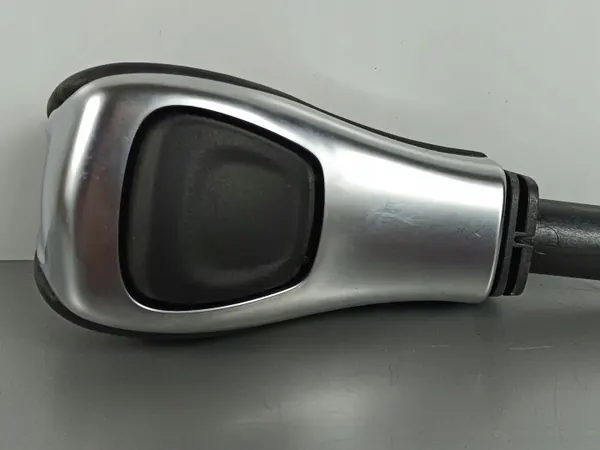 Jeep Compass versnellingspook OEM FOB30083 - Gebruikt image 3