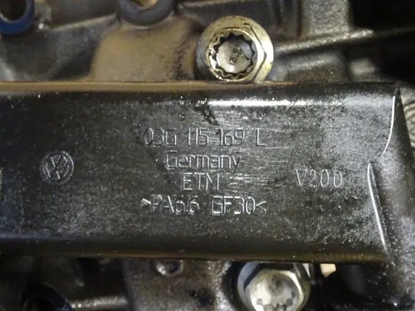 OLJEPUMP GOLF VI SHARAN 7N AUDI A3 8P SMOK image 9