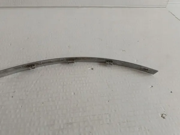 Striscia cromata paraurti posteriore sinistro Mercedes W204 A2048851521 image 9