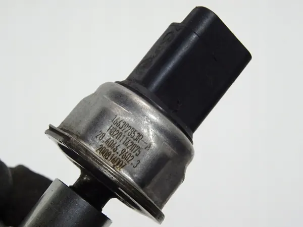 Bränslerailssensor Nissan Juke F15 Lift 1.2 DIG 175204385R image 7