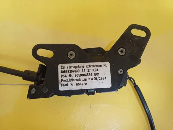 Taittokaton lukko OEM DRC72040 Peugeot 307:lle image 3