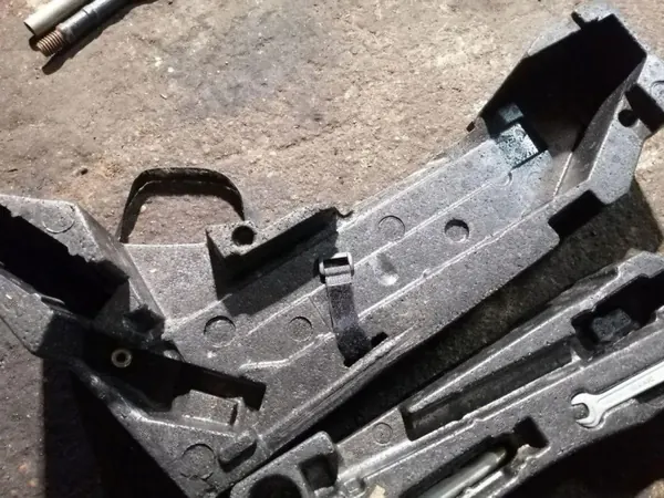 Reserveradabdeckung Audi Q7 OEM 4L0012113 Gebraucht image 4