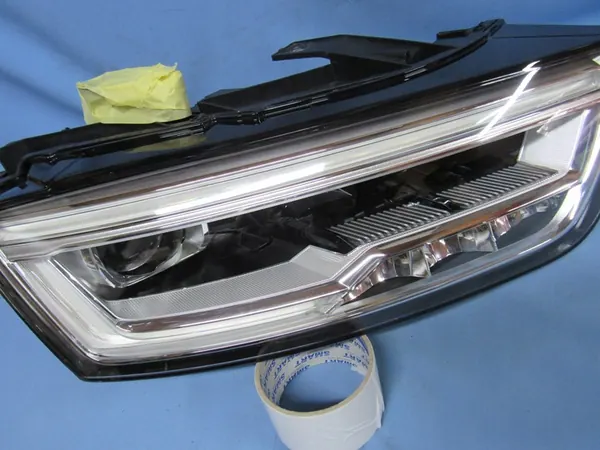 Faro derecho Audi Q3 8U0 Lift Full LED image 4