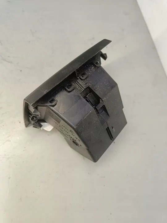 Skoda Yeti (5L) 2014 Grelha de Ventilação Traseira image 10