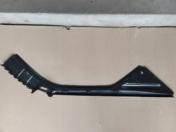 Garniture de pilier intérieur Mercedes Sprinter W906 LH OEM A9066300506 image 4