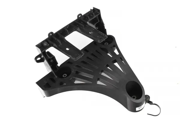 Support de fixation compresseur AC OEM 1673627-00-C image 2