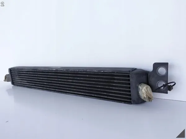 BMW M3 E90/E92/E93 Oliekoeler OEM 2284075 image 3