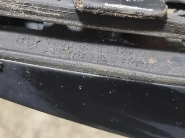 BMW E39 Touring Takräcke OEM 8193027 Vänster/Höger image 3