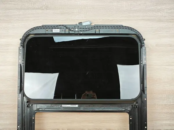 OEM 4G8877255A Panoramakaton Verho Audi A7 C7 image 4