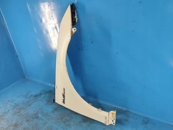 Höger framskärm HYUNDAI SONATA YF 10-14 OEM image 2