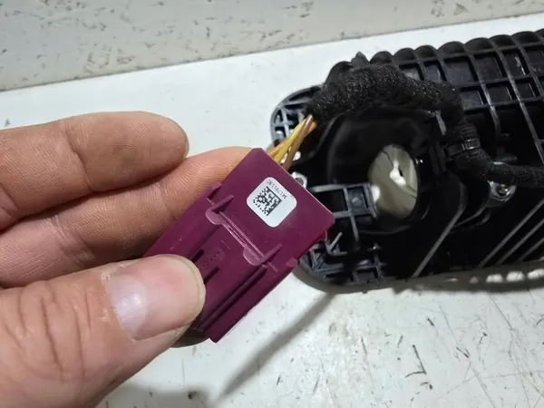 Volvo XC60 Passenger Airbag image 10