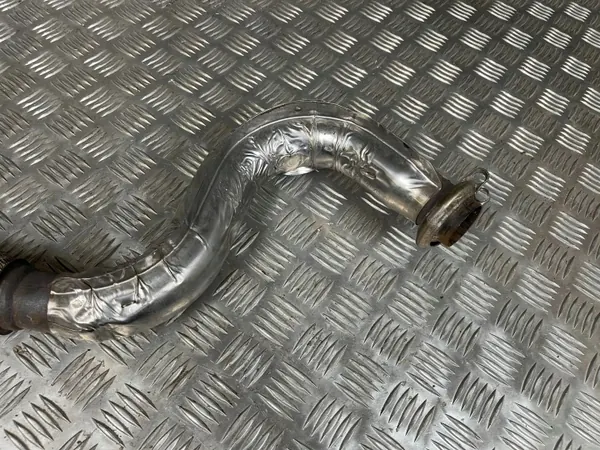 Pakoputken pidike OEM 9818372280 Peugeot 2008 II image 8