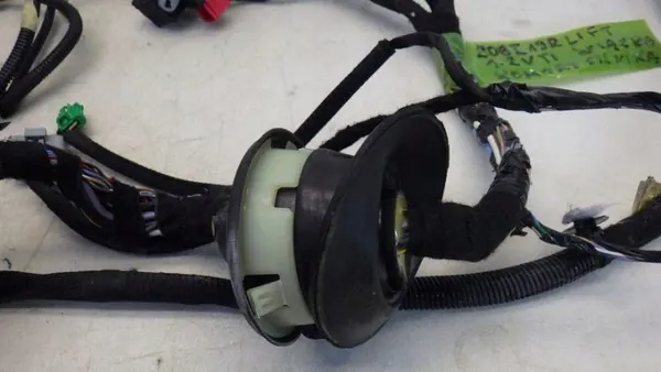 Harness Motor OEM 9820453180 para Peugeot 208 image 4