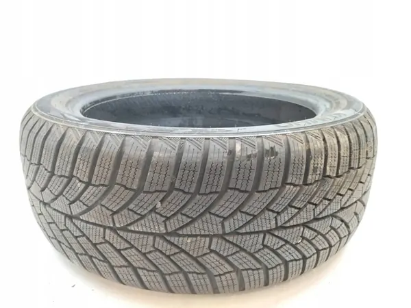 Pneu de inverno Kumho Wintercraft WP52 EV 235/45R18 image 3