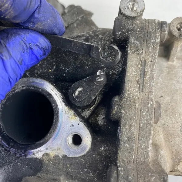 EGR-jäähdytin 147357086R Renault Trafic 1.6DCI image 2