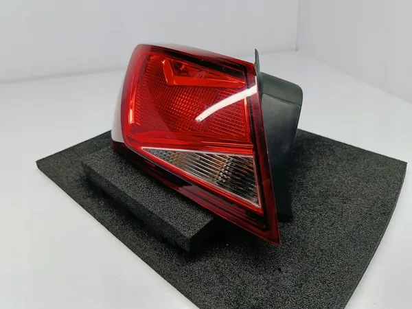 SEAT LEON III 5F1 13- Luz Trasera Izquierda OE 5F0945095D image 2