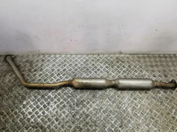 Silenciador Suzuki Vitara 2019 Pieza OEM 64RM03 image 2