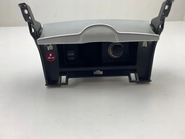 Cinzeiro túnel dianteiro OEM DAL24530 para Toyota Corolla image 3