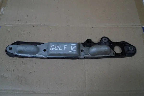 VW GOLF V PLUS Heckklappenverkleidung Mikroschalter 1T0827574F image 3