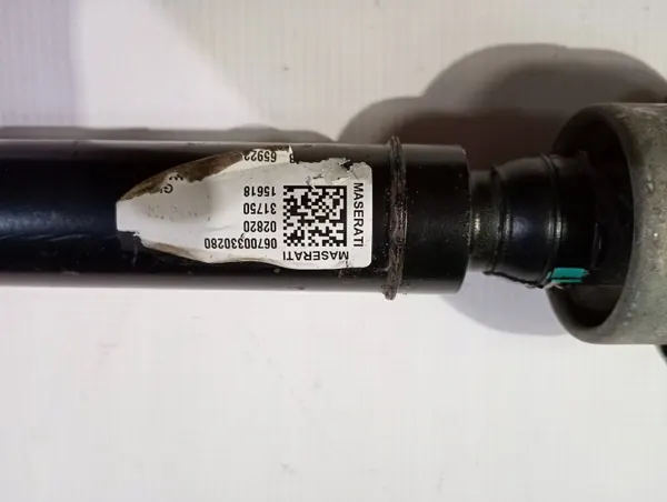 Maserati Levante Drivaxel OEM 06700330280 image 3