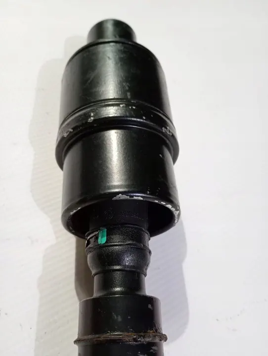 Maserati Levante Drivaxel OEM 06700330280 image 6