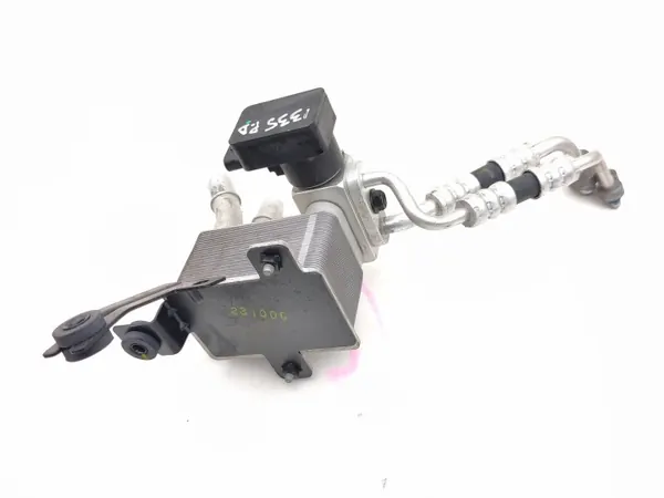 Refroidisseur d'eau Kia OE OEM 25670AO000 - Occasion image 3