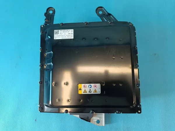Batterie OEM 3WA915107A pour Audi A3 8Y 1.5 TSI image 2
