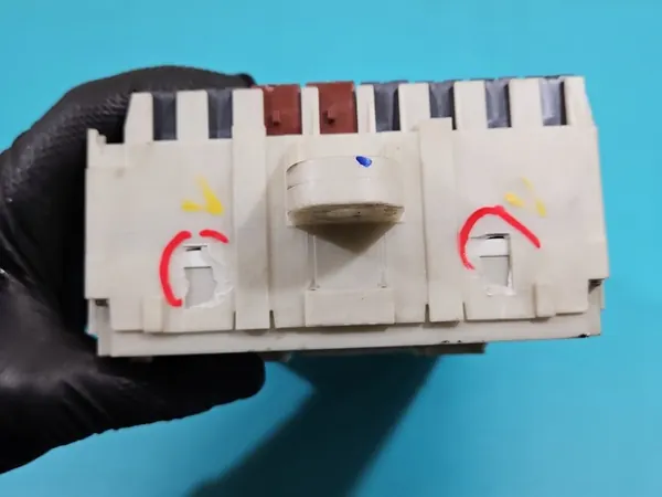 Caixa de Fusíveis Honda Jazz III TF0-G030 image 3